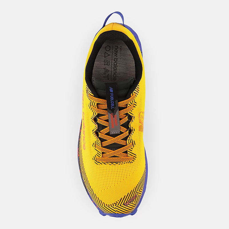 Chaussures FuelCell Summit Unknown v4 pour hommes – orange avec lapis clair