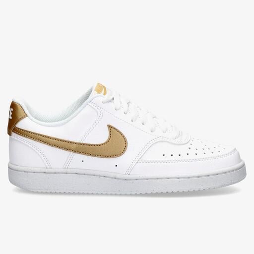  Nike Court Vision