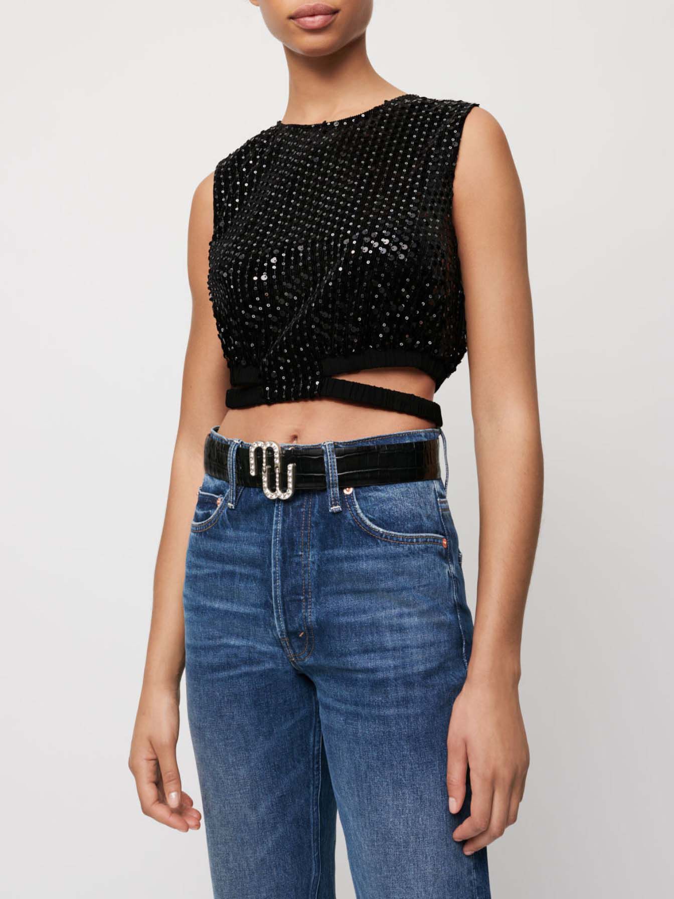 Top scurt cu paiete - Negru