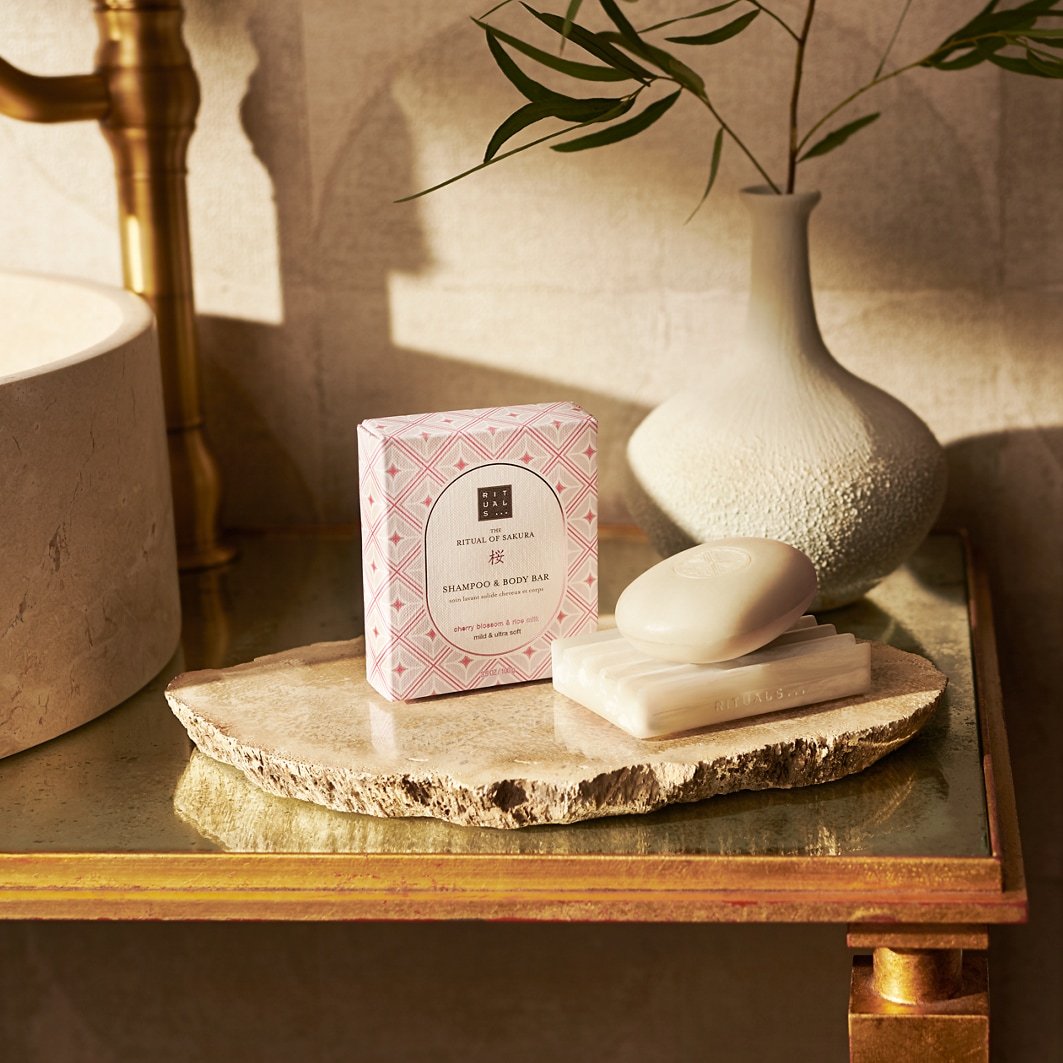 Rituals plaukų ir kūno prausimosi gelis „Sakura ritualas“ – 100 g