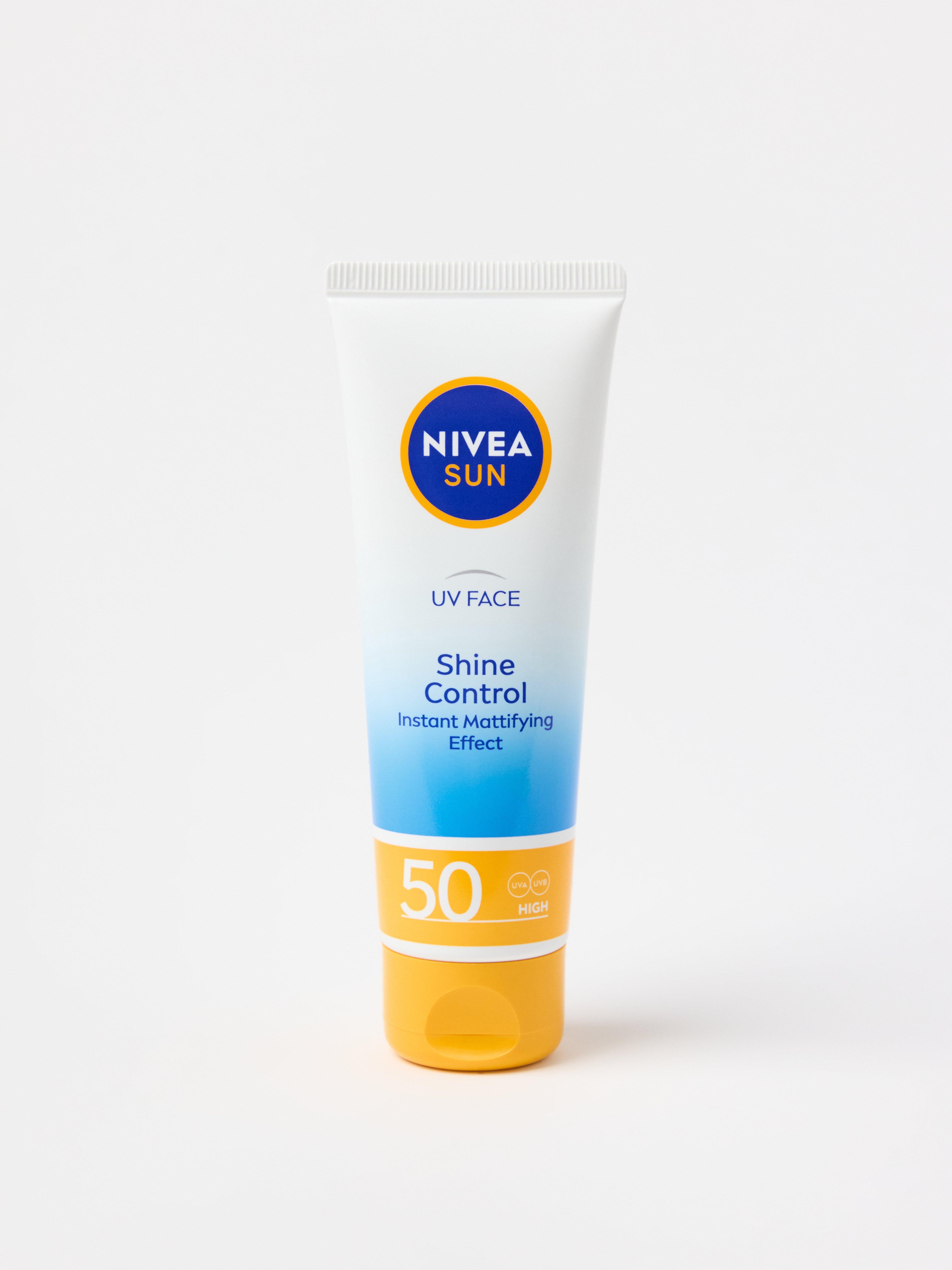 NIVEA UV krém na obličej s SPF 50 bez barviv