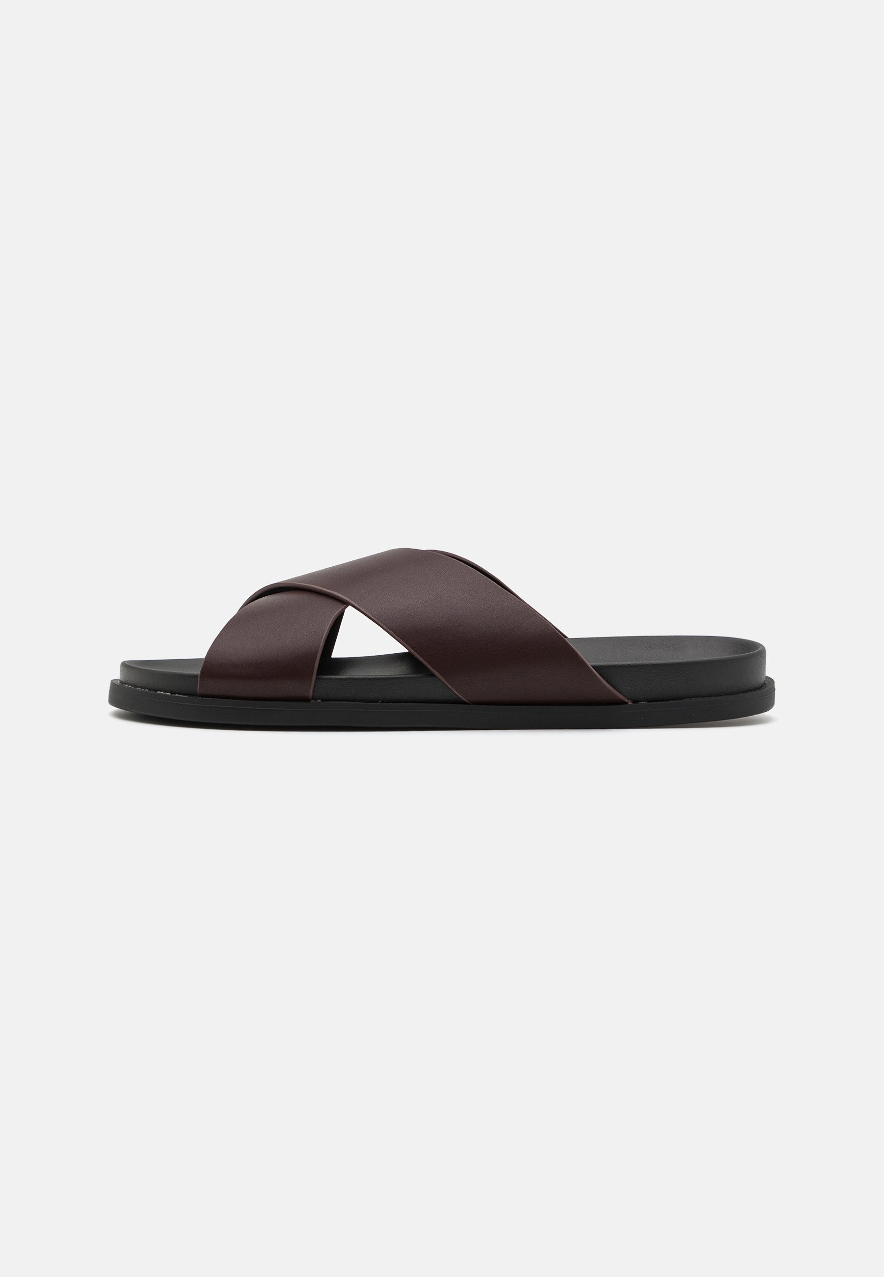 Pantoufles Pier One - marron