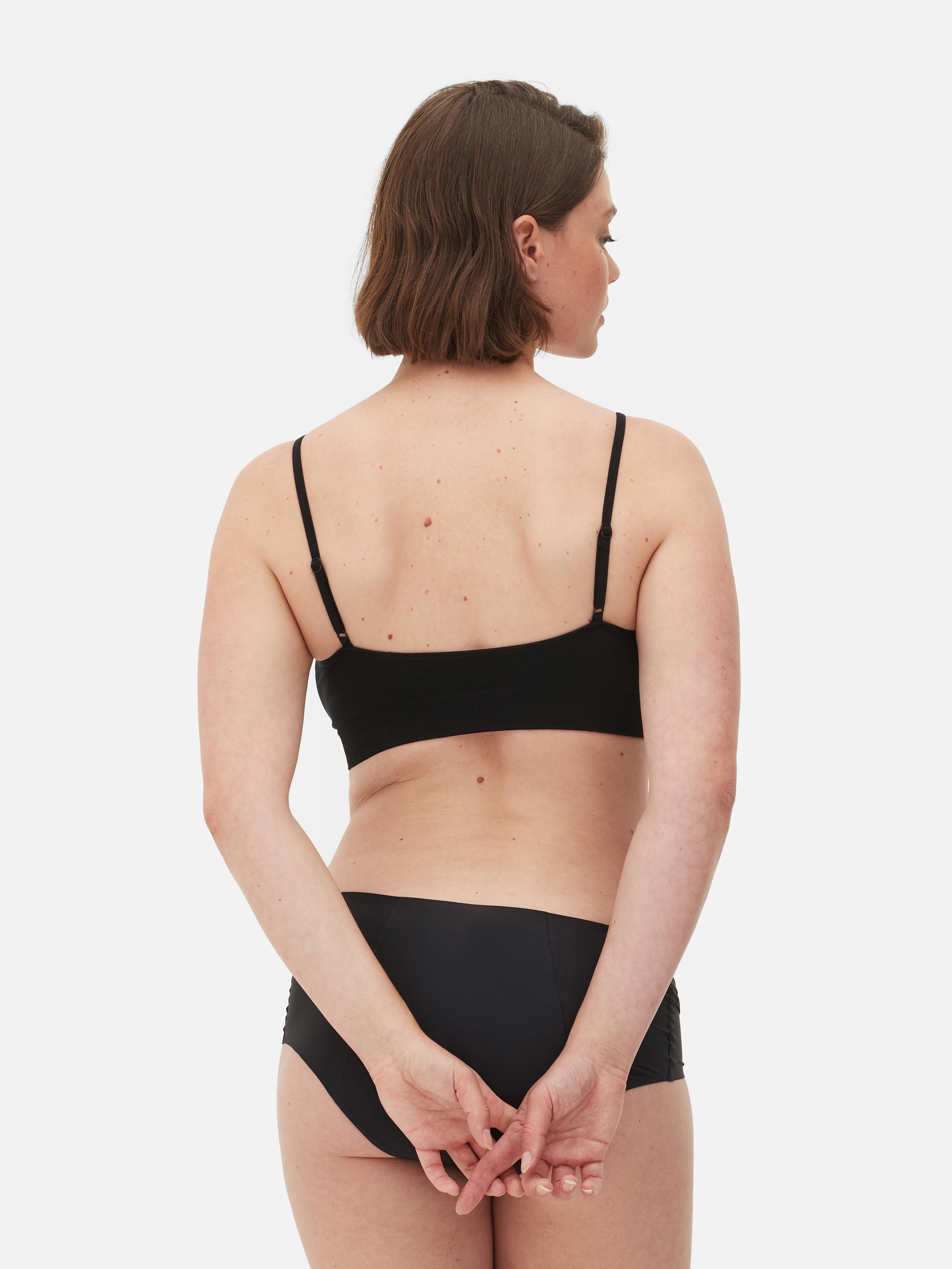 Sutien modelator corector fără cusături. Alege susținere fără căptușeală în acest sutien modelator fără cusături.