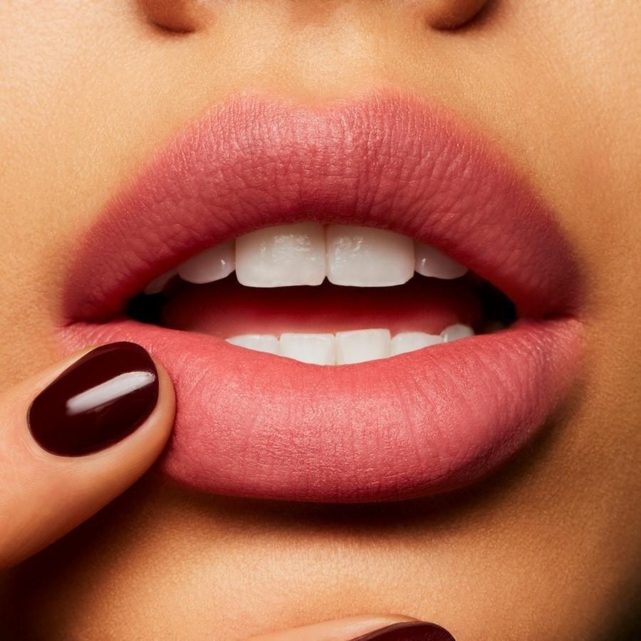 MAC Lipstain Powder Kiss nestemäinen huulipuna - 5 ml