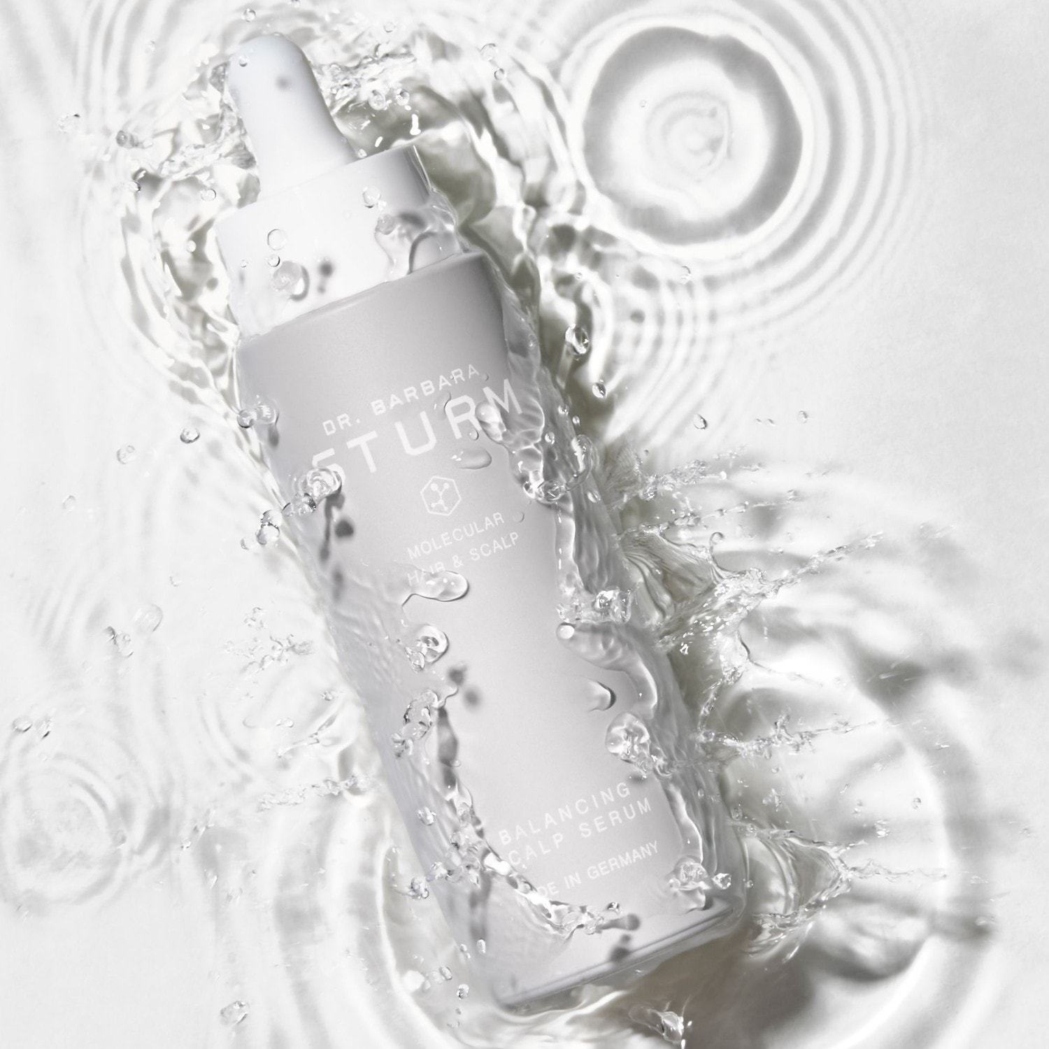 Dr. Barbara Sturm galvas ādas kopšanas līdzeklis matu un galvas ādas līdzsvarošanai – 50 ml