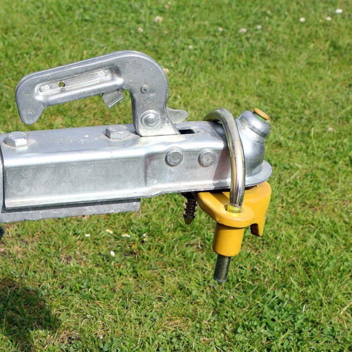 Candado para remolque con anilla de seguridad para candado, apto para enganches de 50 mm.
