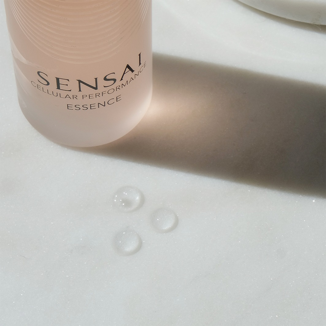 SENSAI Serum protiv starenja Cellular Performance Basic Essence - 40 ml