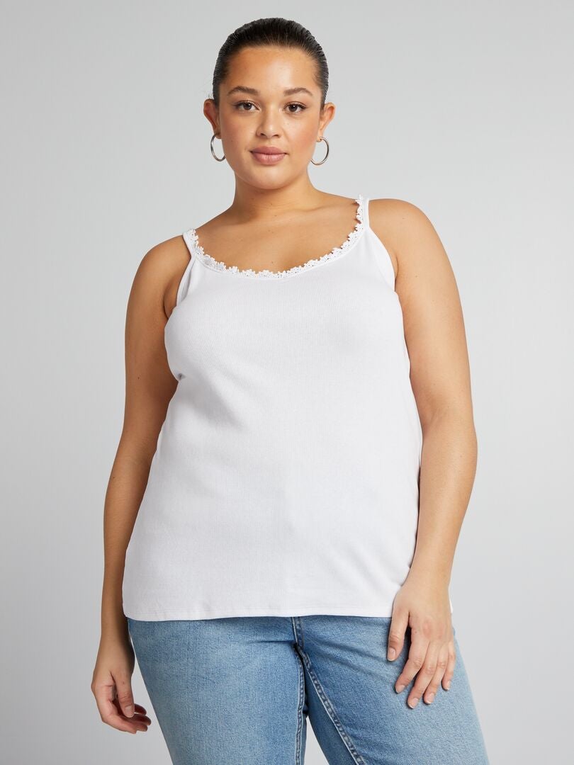 Camisole met dunne bandjes - wit