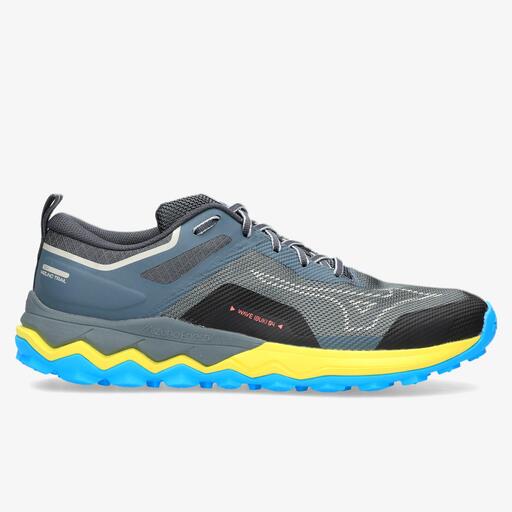  Mizuno Wave Ibuki 4