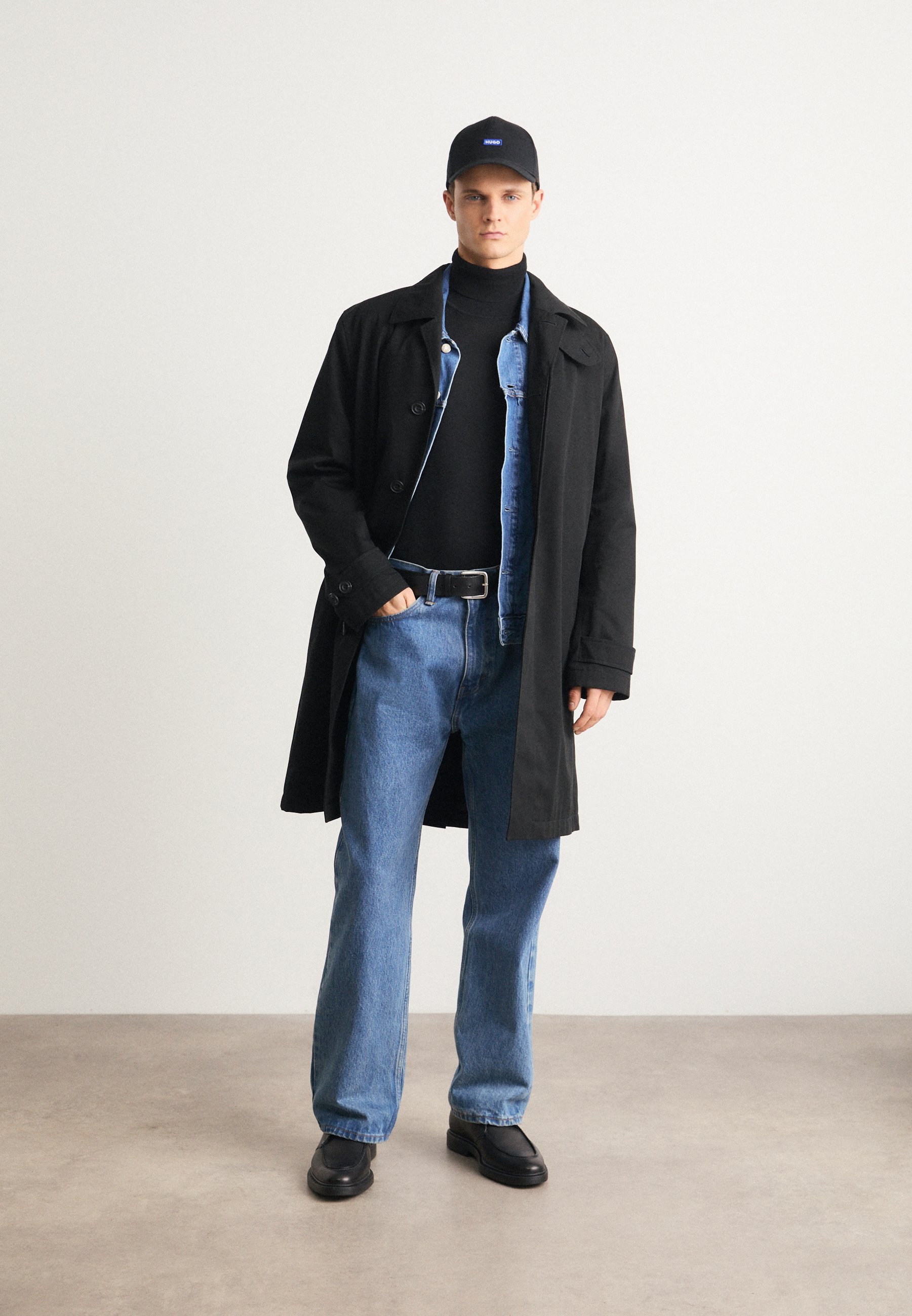 HUGO MAVER - Manteau classique - noir