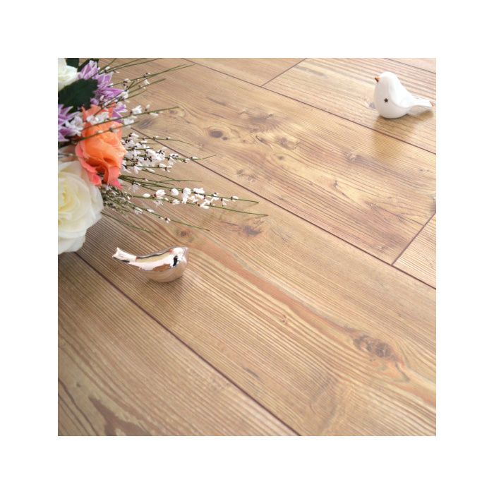 Parquet flottant Stratifié - KronoSwiss Noblesse V4 - Pin Rustique 5G - Paquet de 2,131 m²