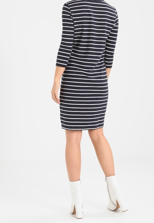 Abito in jersey Vero Moda Petite - nero
