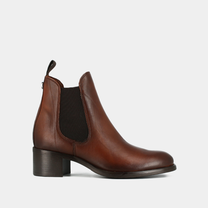 Bottines à talons  en cuir cognac