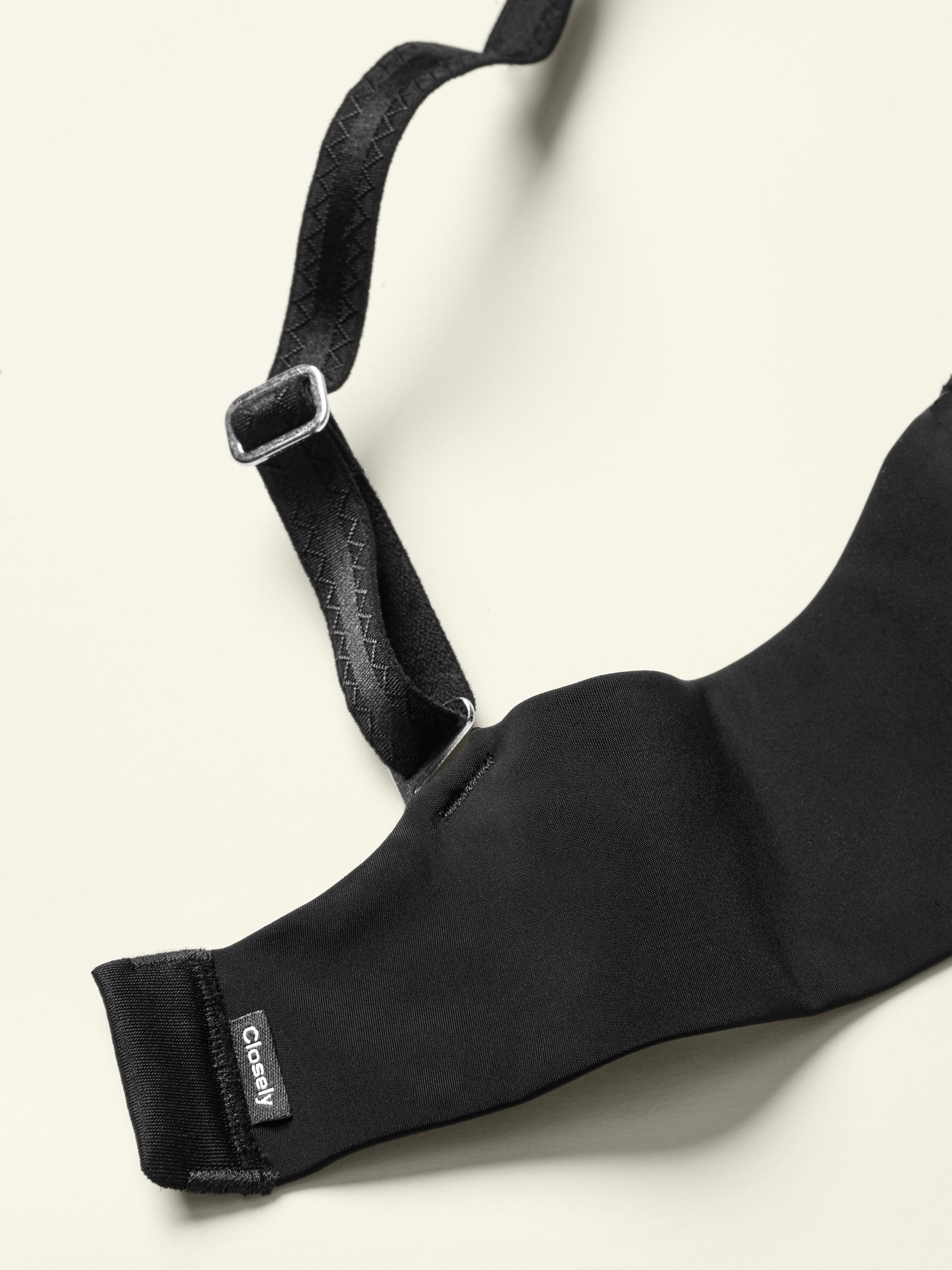Den glatte bygelbhen – Closely Black