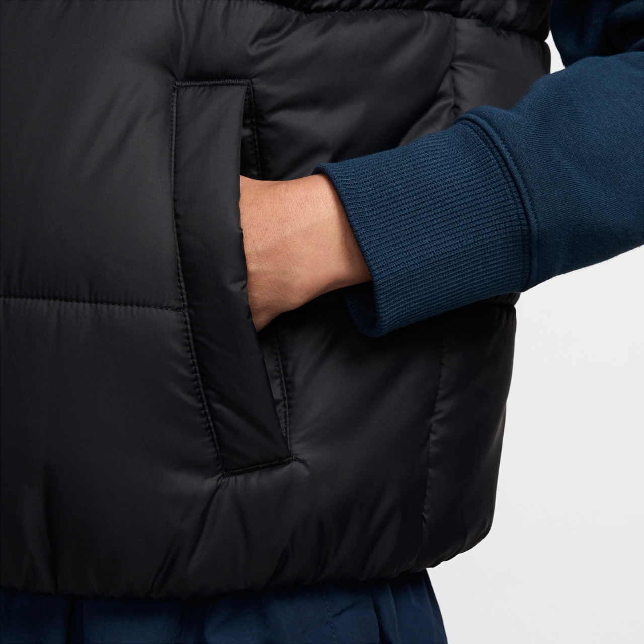 Nike Therma-fit