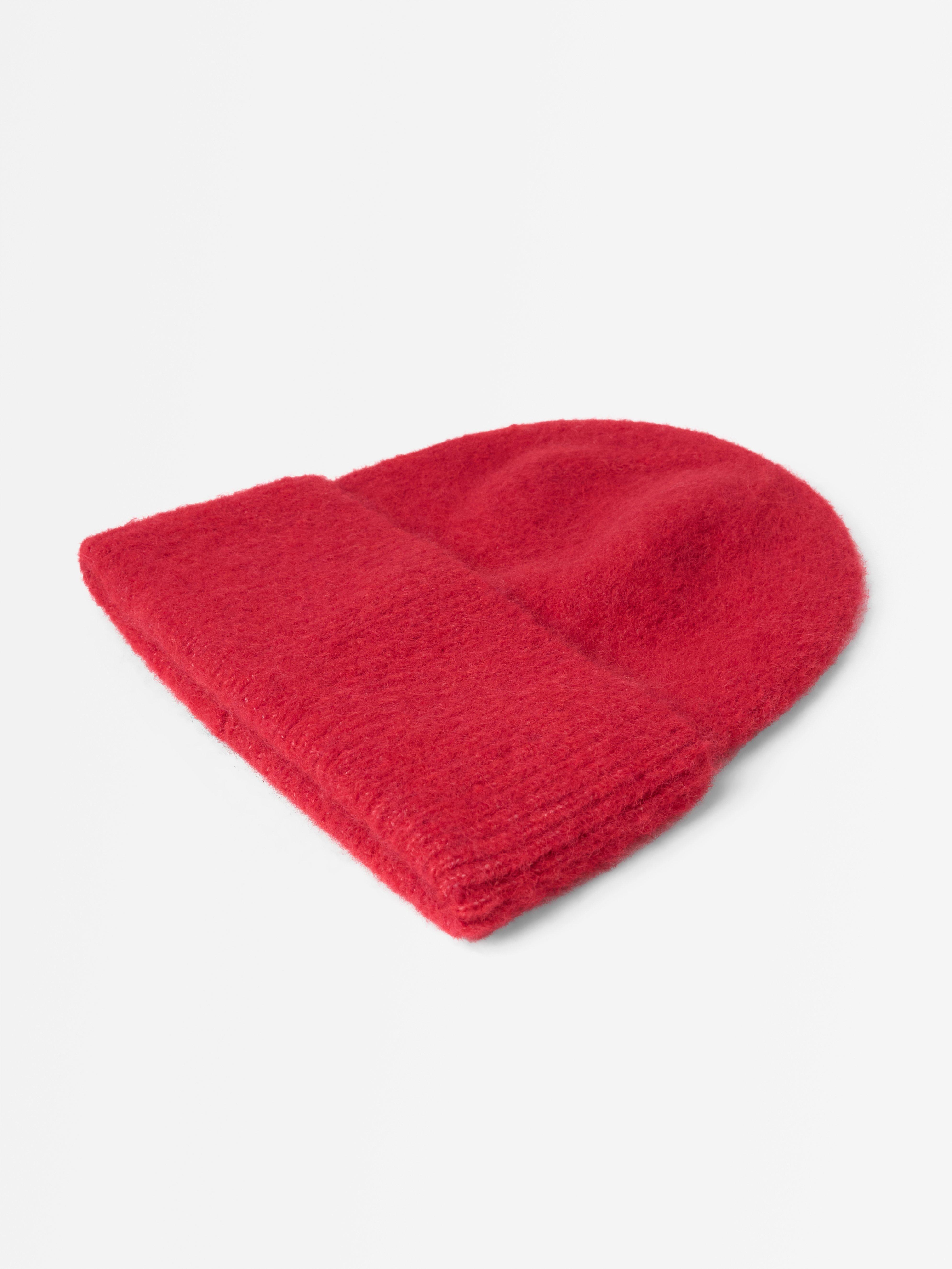 Bonnet rouge tricoté