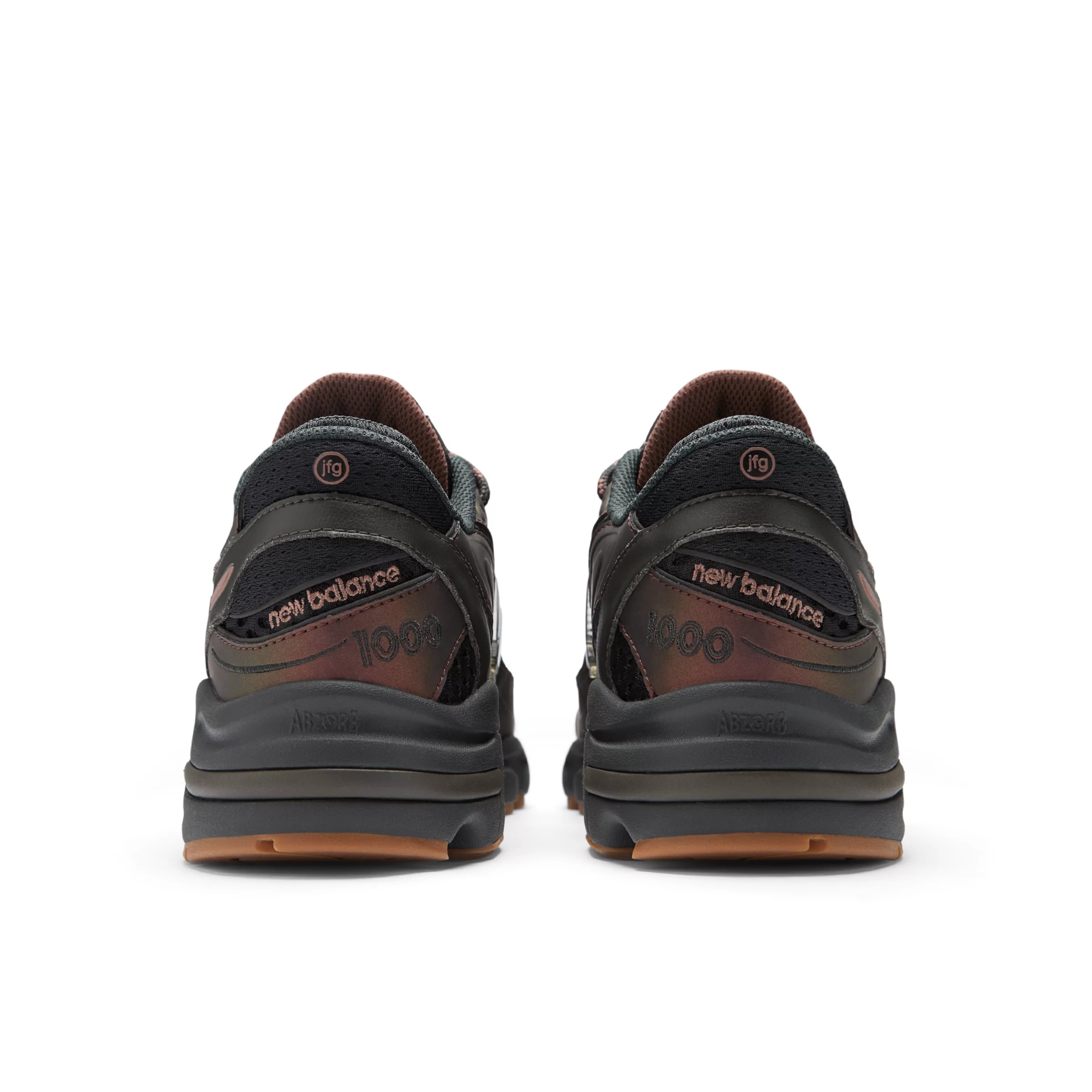 Joe Freshgoods x New Balance 1000 Pirate black con nutmeg