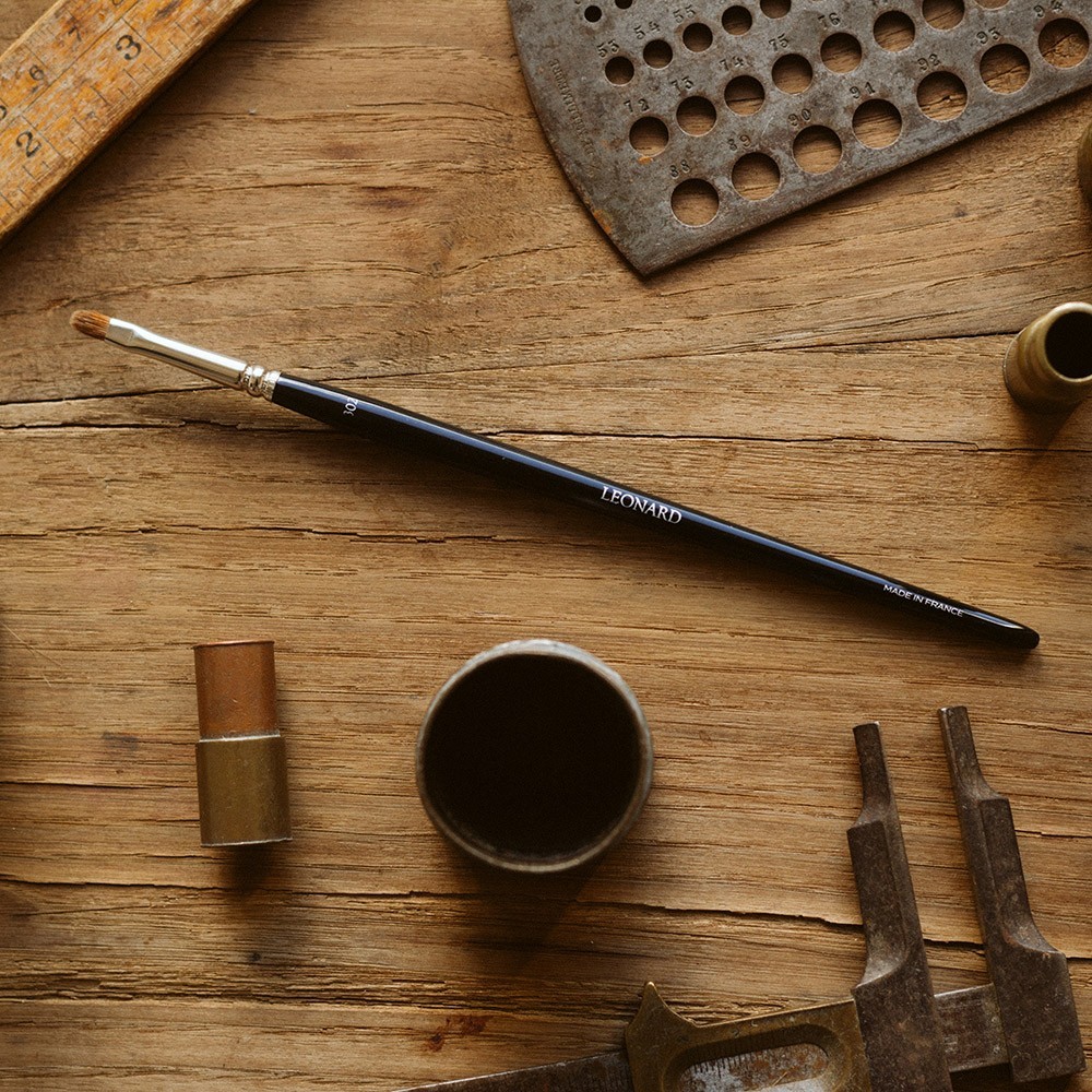 Leonard brushes Pinceau lèvres plat bombé n°302