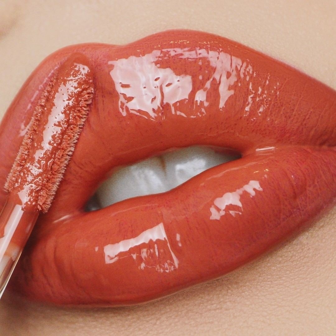 L.A. Girl Glossy Plumping Lipgloss