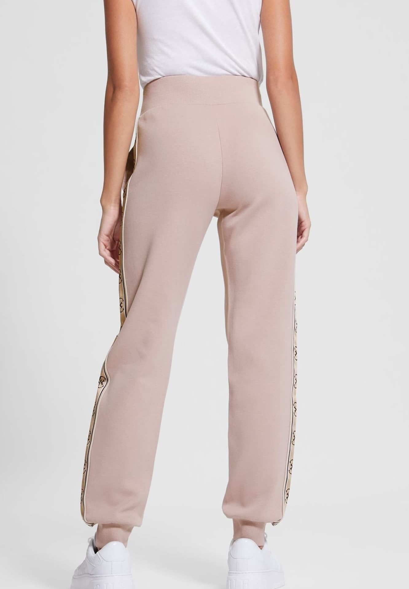 Pantalon de survêtement Guess BRITNEY JOGGER - rose