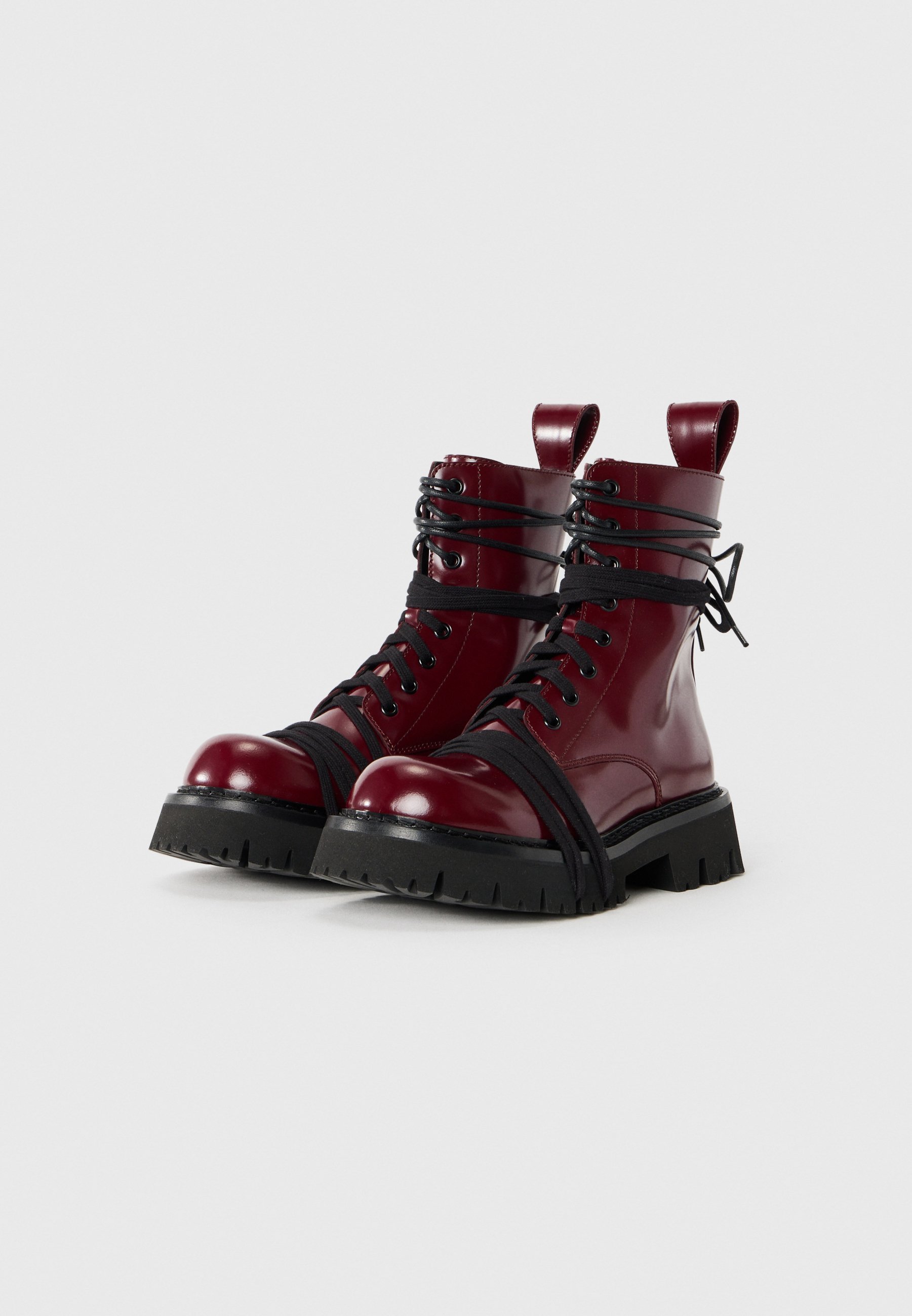 Stivaletti stringati MOSCHINO - vino