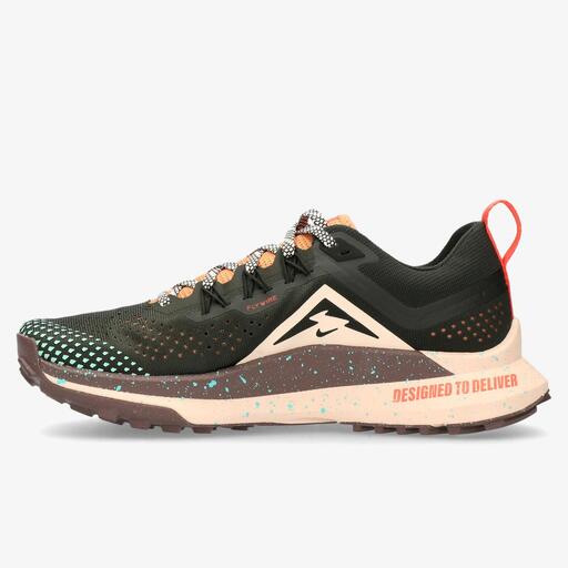  Nike React Pegasus Trail 4