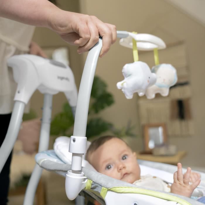 INGENUITY Everston 180° draaibare elektrische babyschommel/bouncer, 6 snelheden, babycadeau