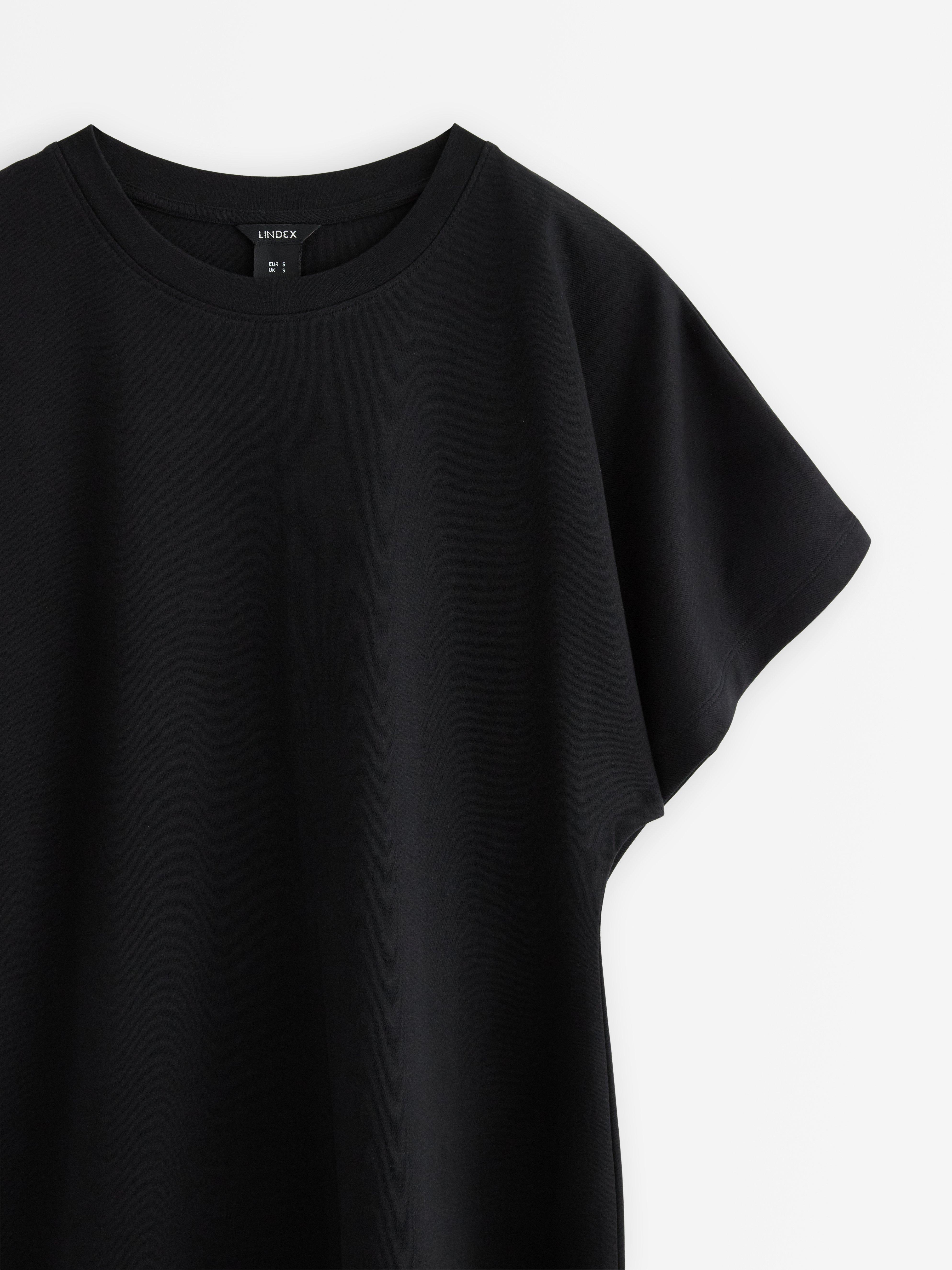 Vestido camiseta preto