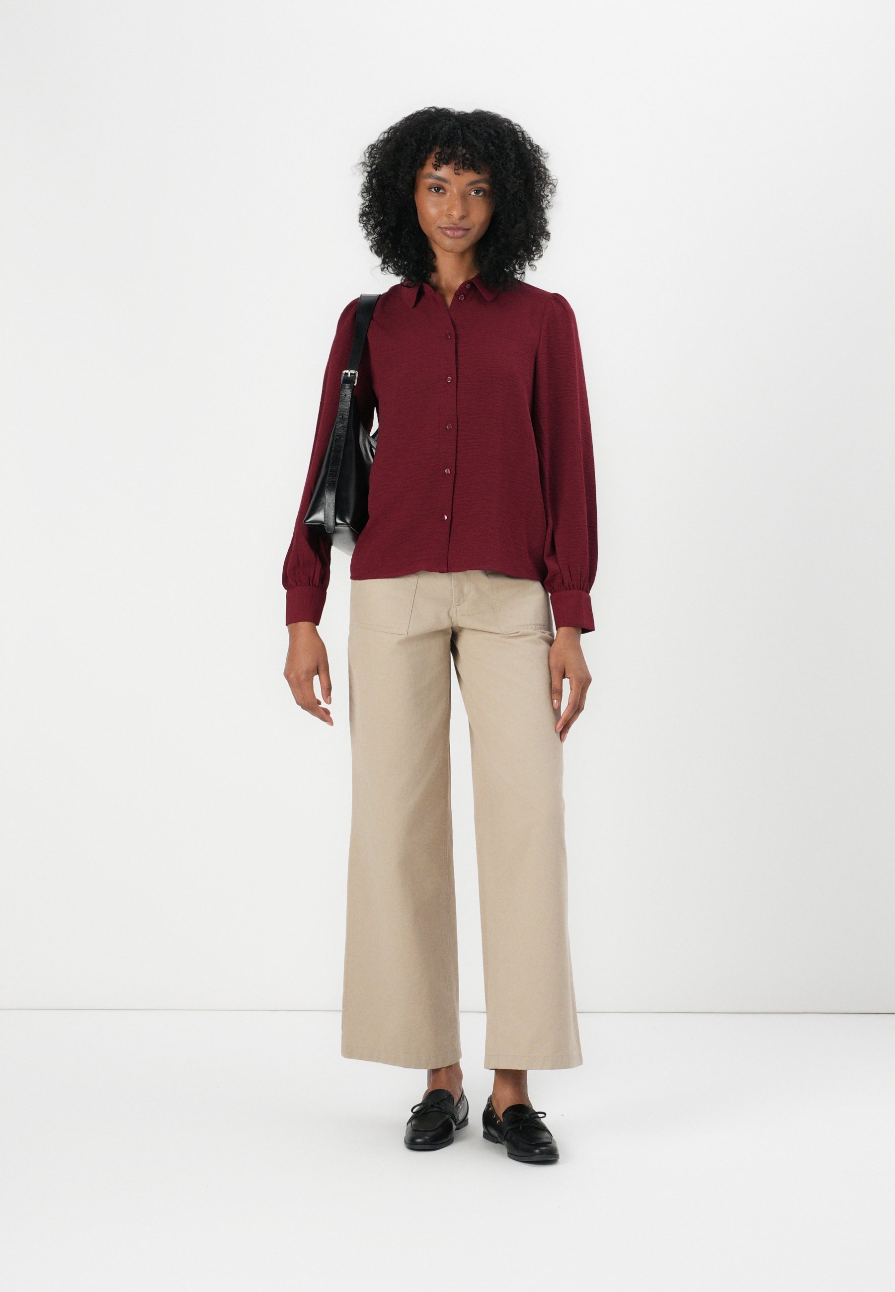 JDY JDYDIVYA SHIRT - Blouse met knoopsluiting - cabernet