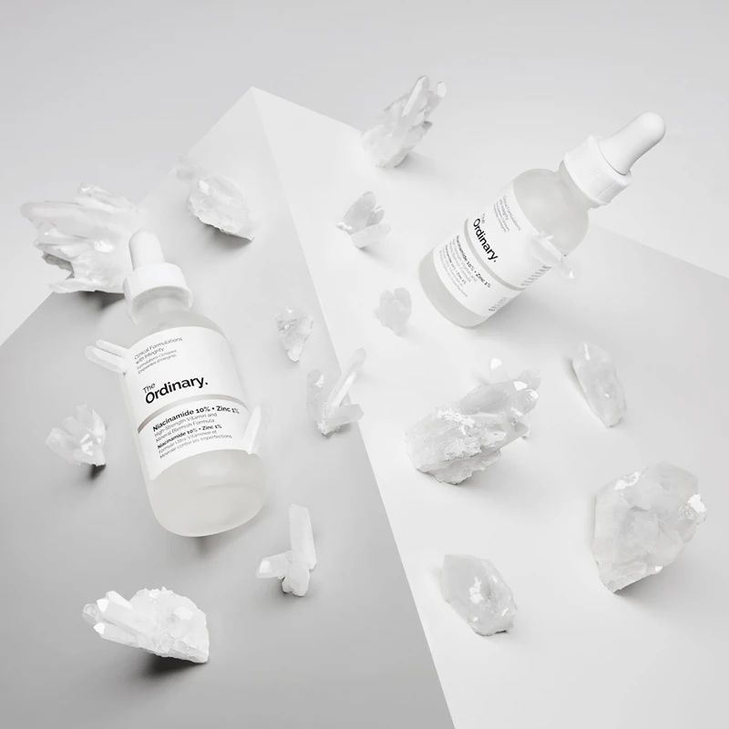 „The Ordinary“ niacinamido 10 % + cinko 1 % skaistinamasis veido serumas
