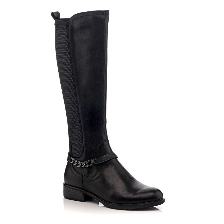  Botas negras de mujer
