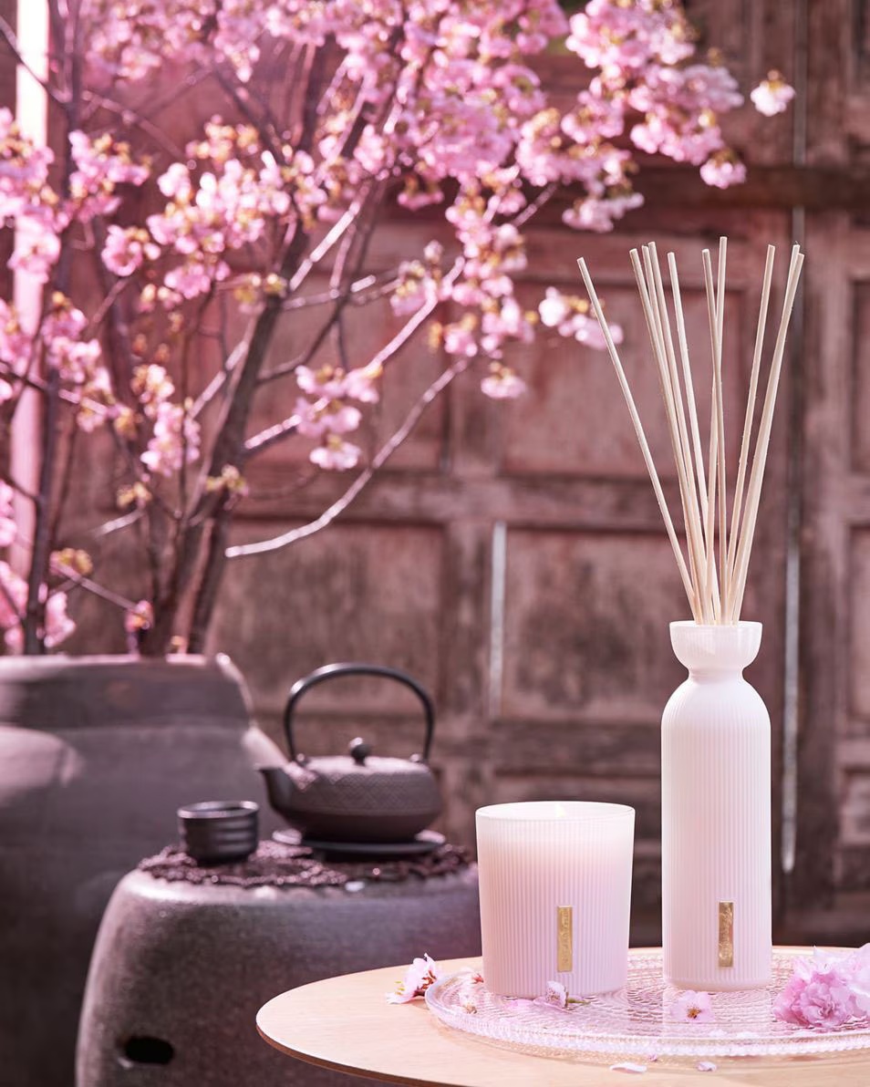Αρωματικό κερί RITUALS The Ritual of Sakura