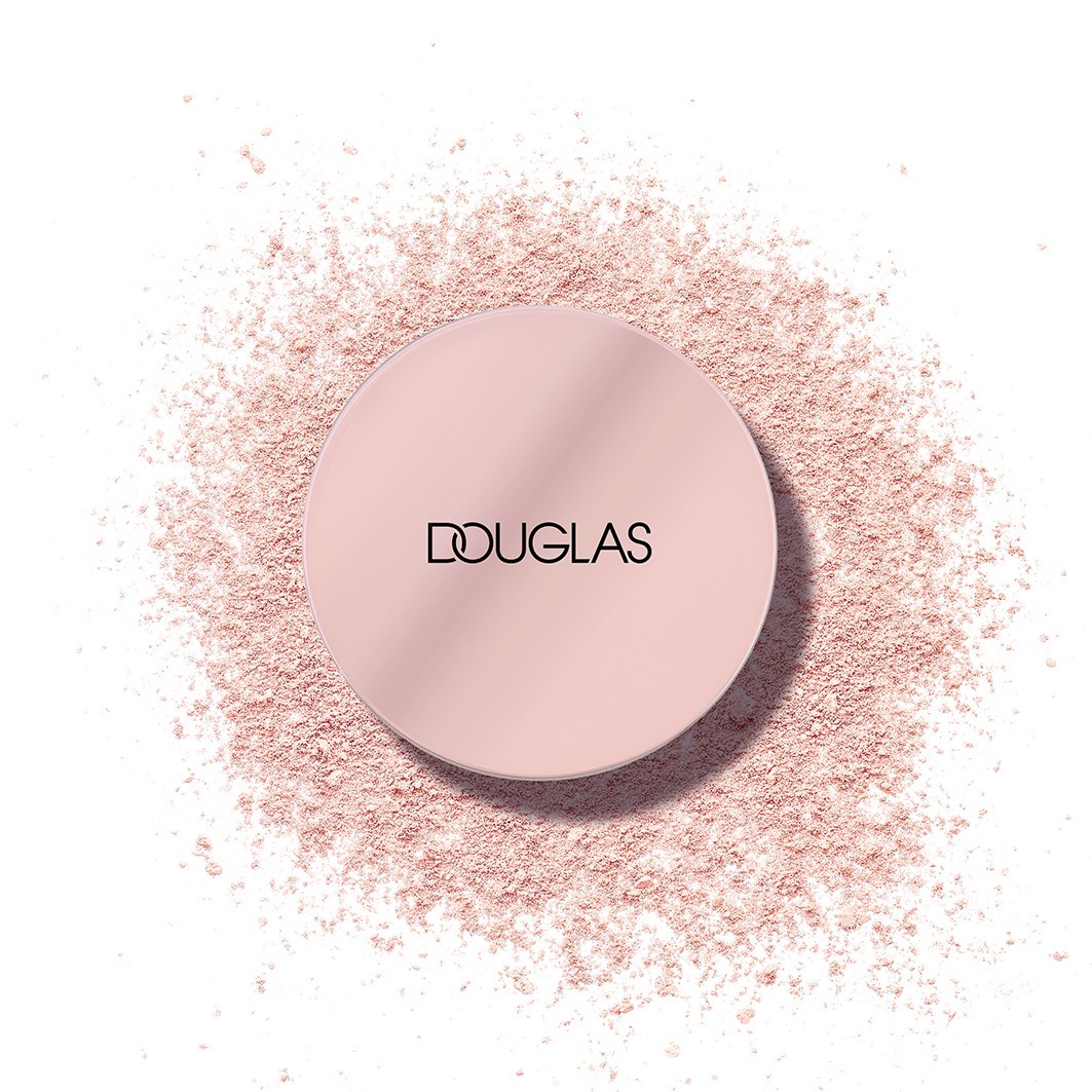 Douglas Collection puderasta šminka za blistav ten – 8,5 g