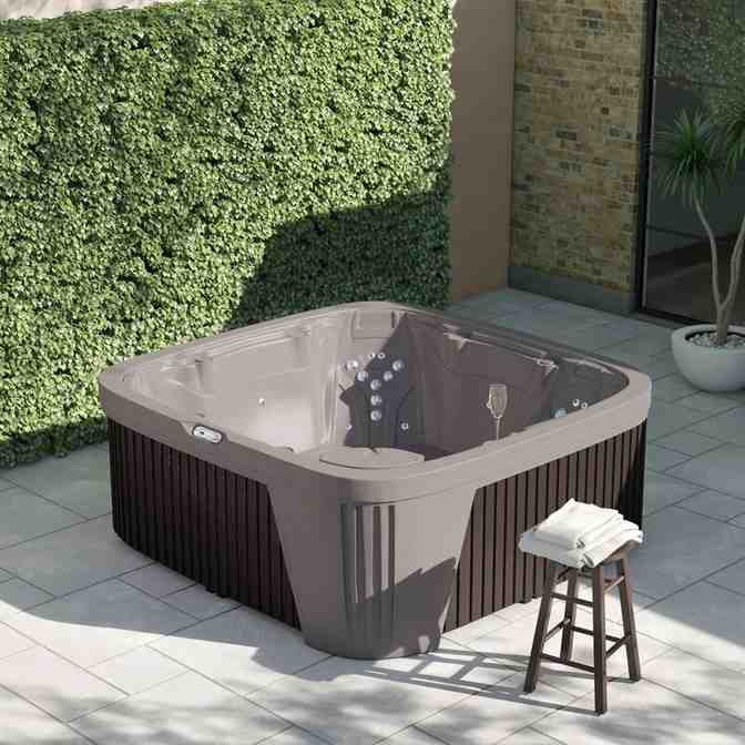 Aquarest-kylpylät, Jacuzzi®-pumpuilla, 6 hengelle, 45 hengelle, neliönmuotoinen, plug and play -poreamme otsonaattorilla