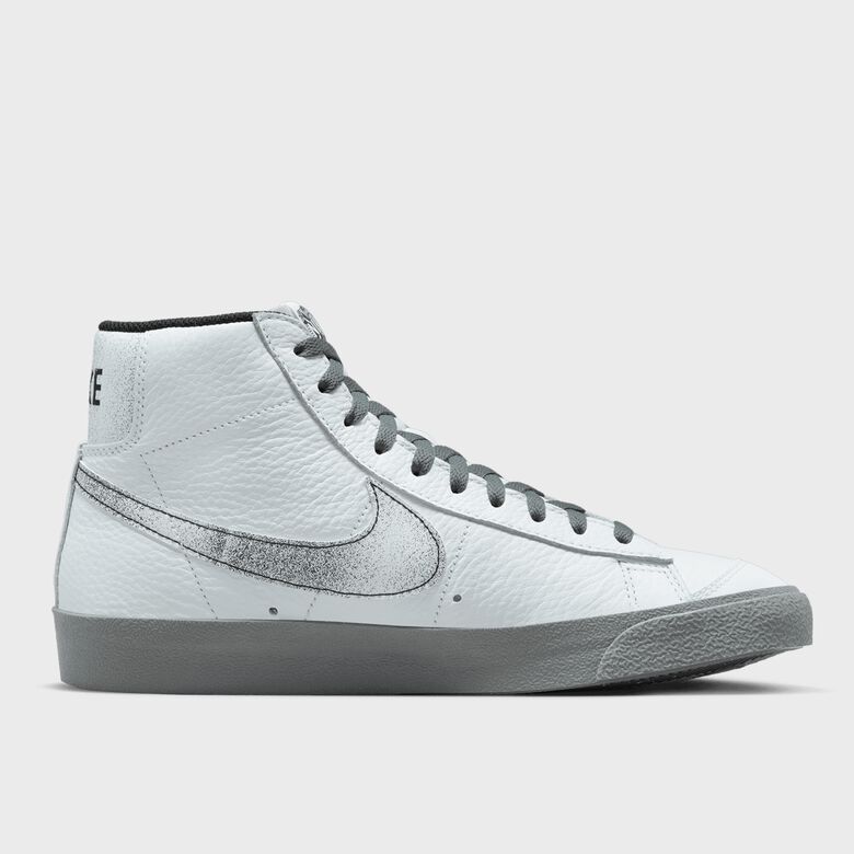 Blazer '77 EMB
