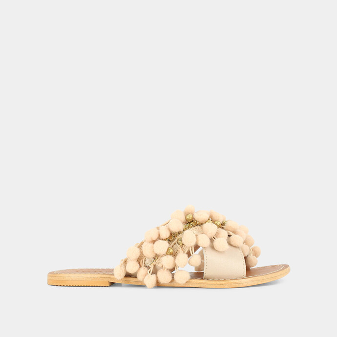 Mules à pompons et perles  en cuir et tissu beige