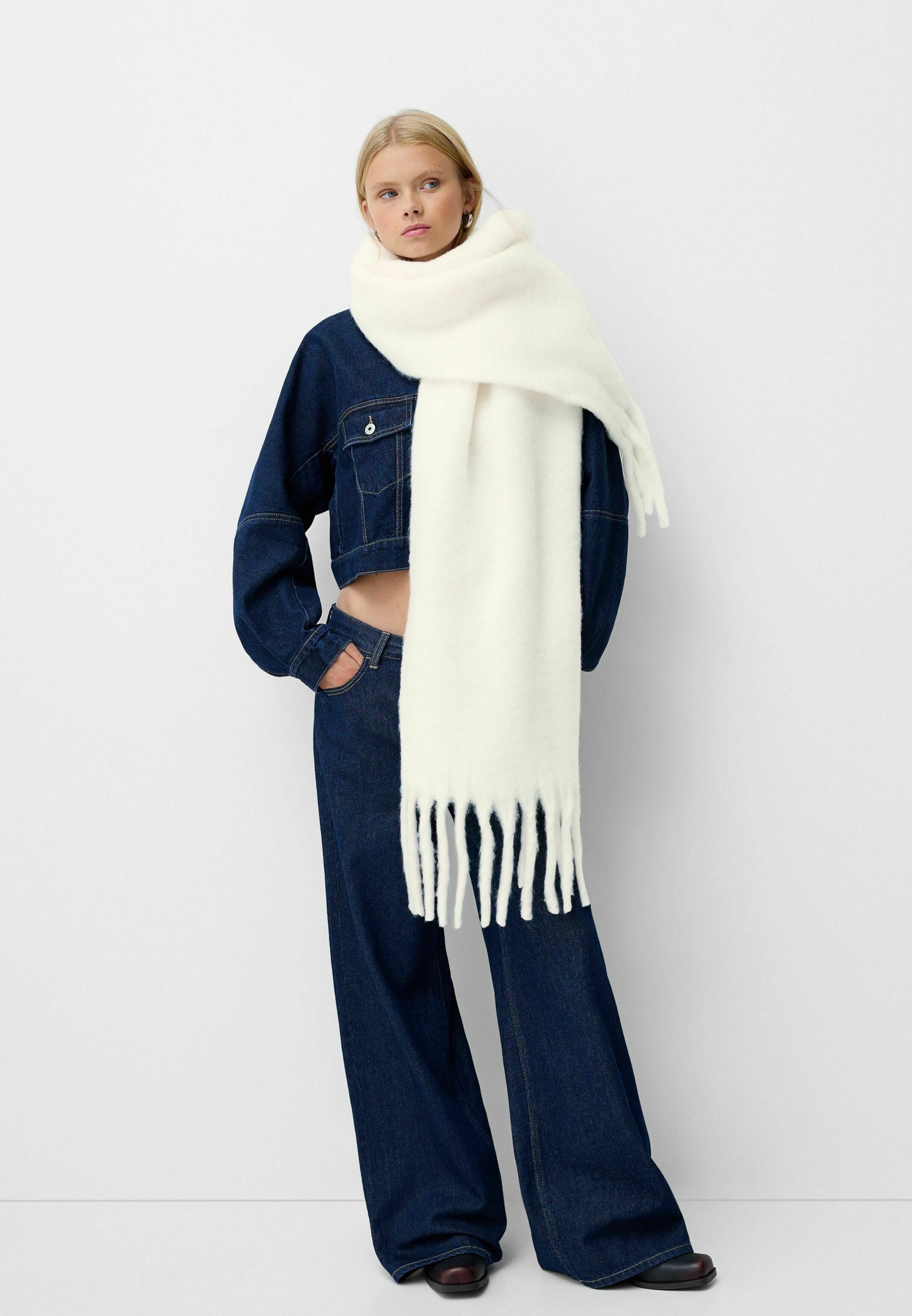 Bershka Farbschal - weiß