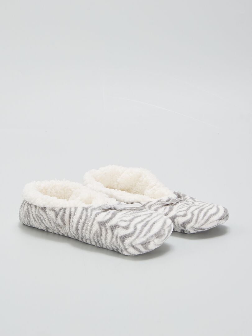 Pantuflas de forro polar con estampado de leopardo - GRIS