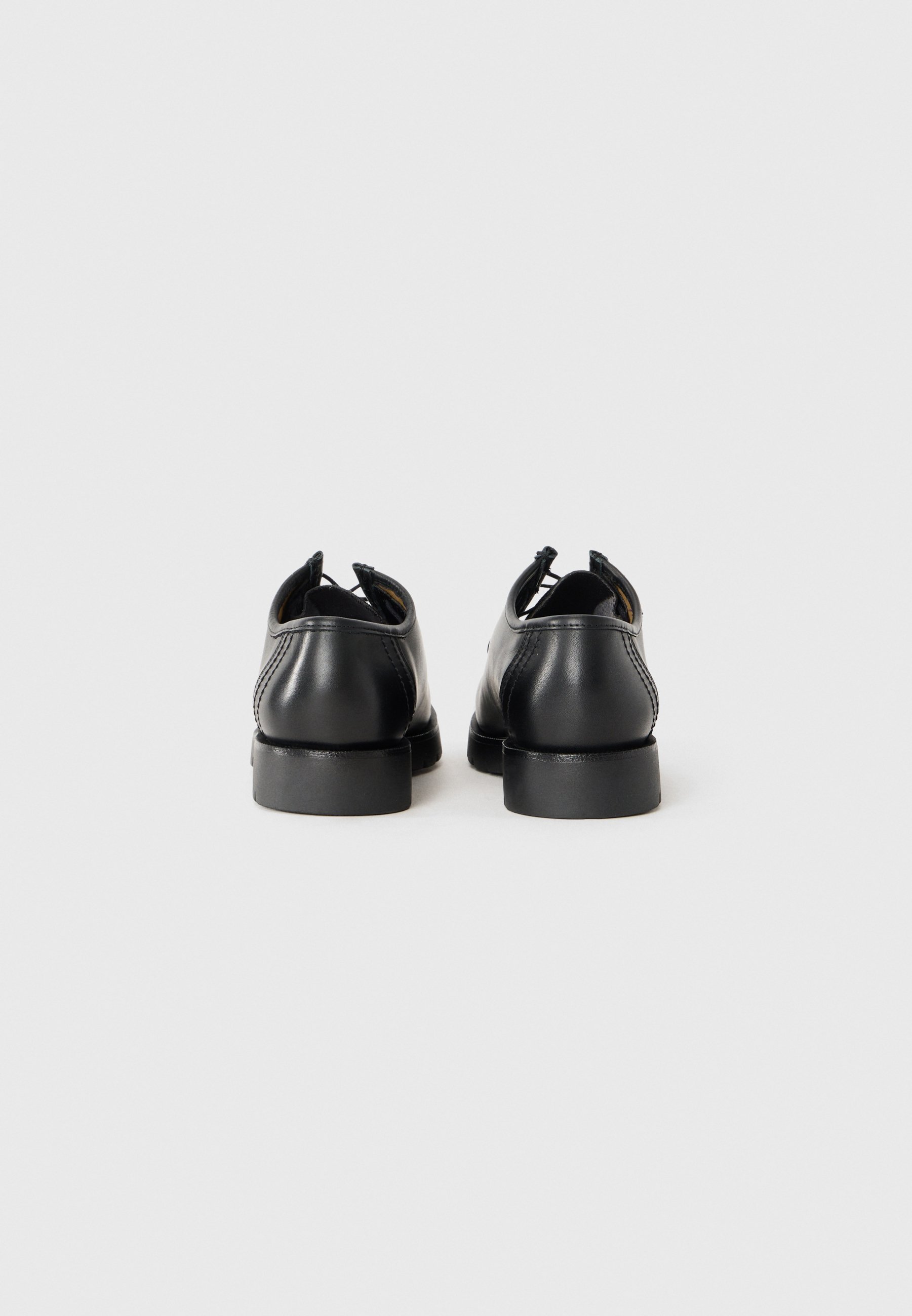 Cléon Manufacture PADRINI UNISEX - Šnurovacie - čierne