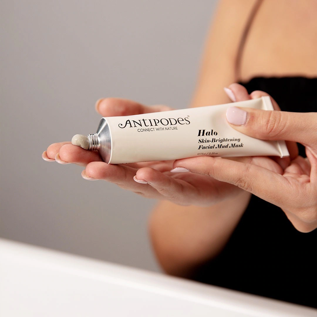 Antipodes Halo Masque Visage Éclat à la Boue Volcanique