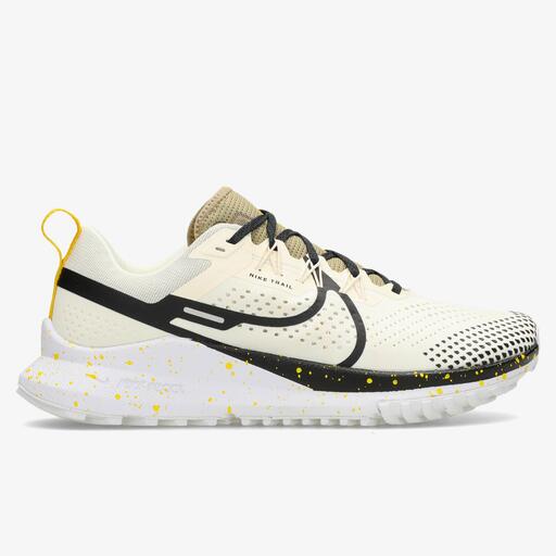  Nike React Pegasus Trail 4
