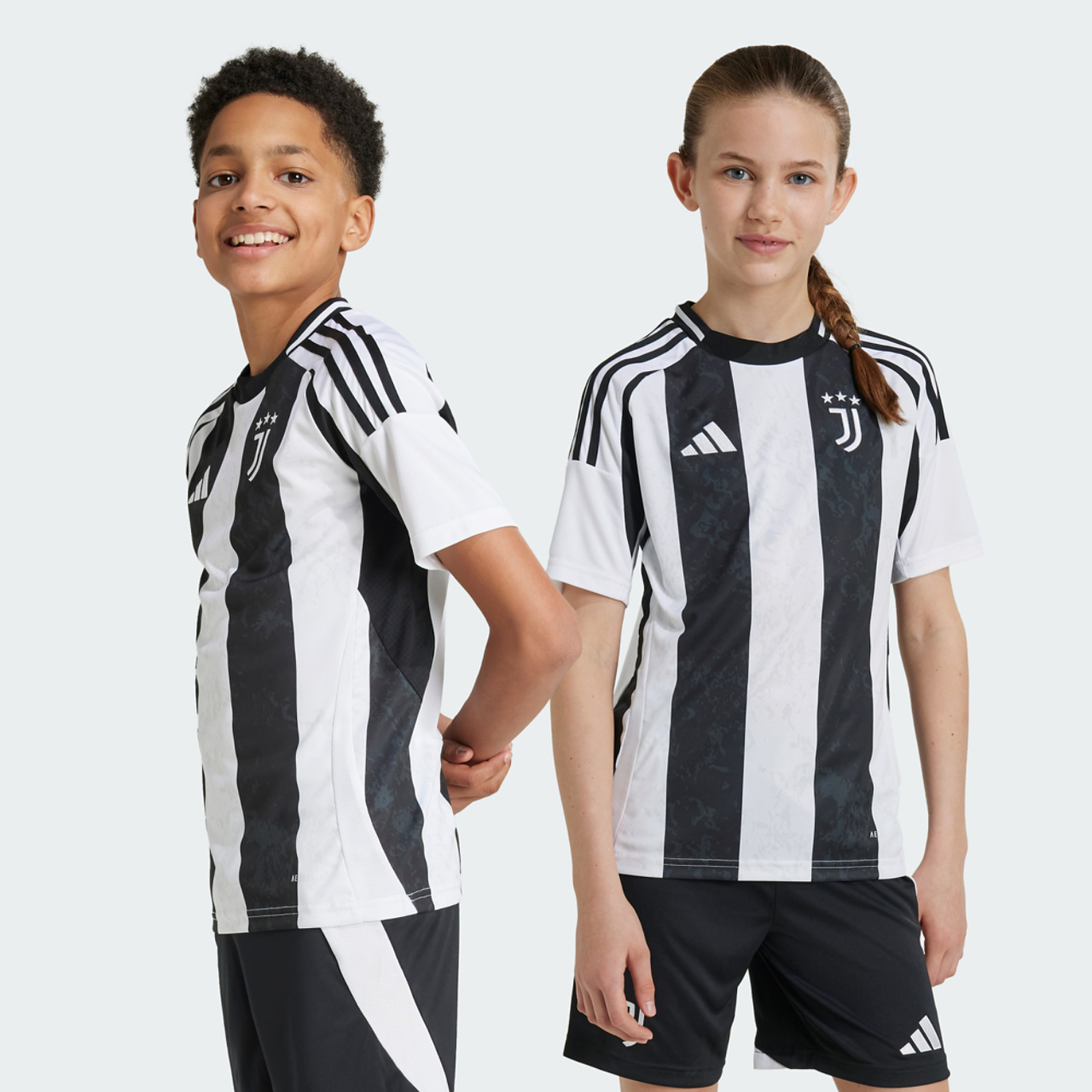 adidas Juventus 24/25 Hjemmebane