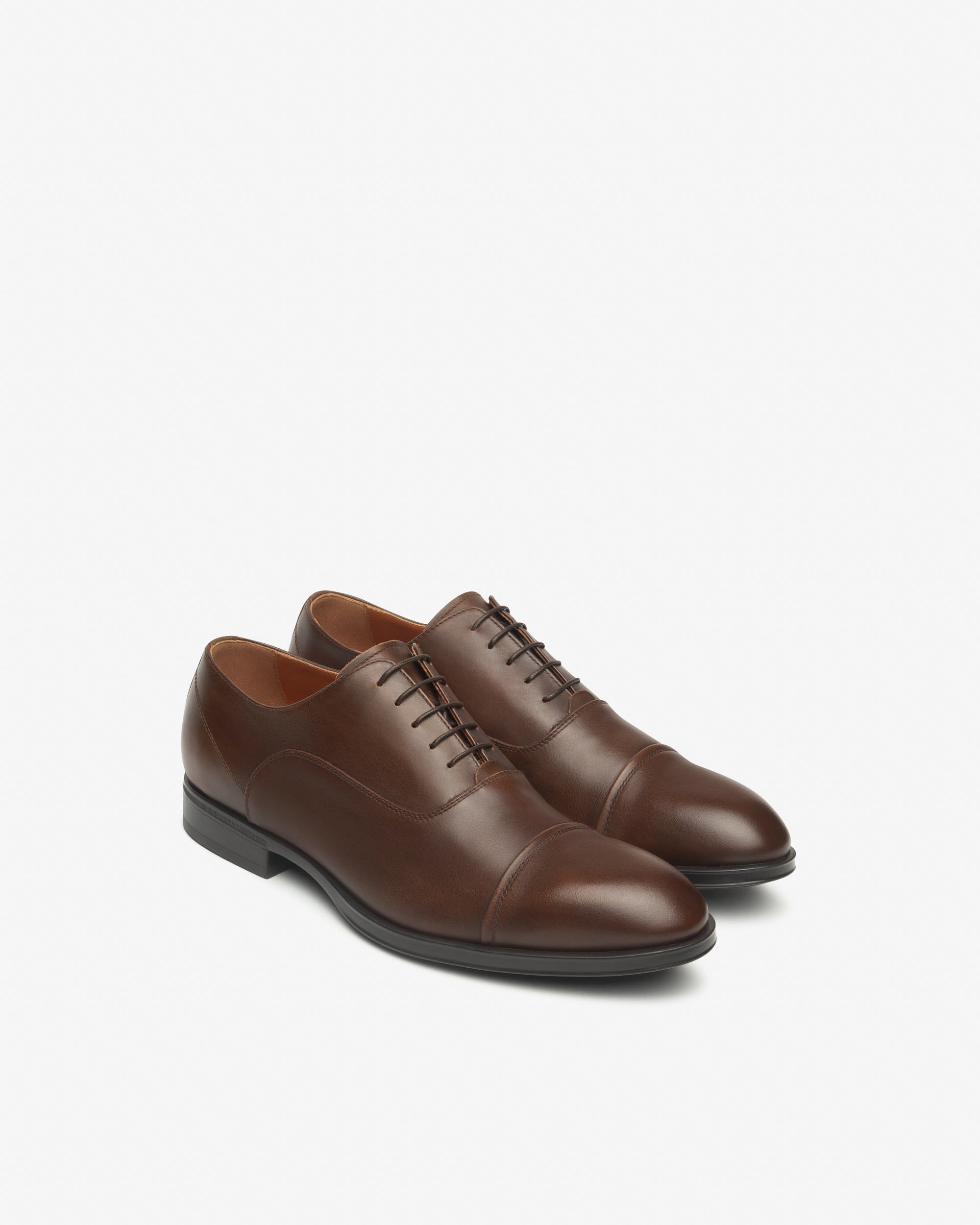 Herren-Schnürschuhe aus Leder