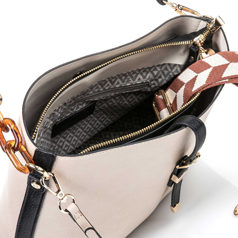 Bolsas femininas, bolsas pretas