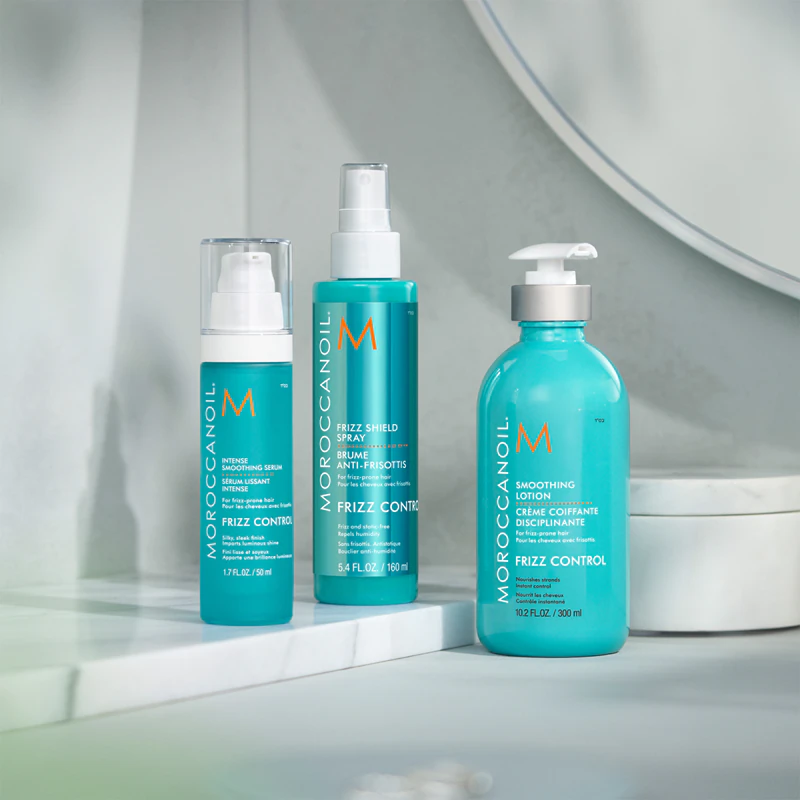 Loção Suavizante Moroccanoil Frizz Control para cabelos rebeldes e com frizz.