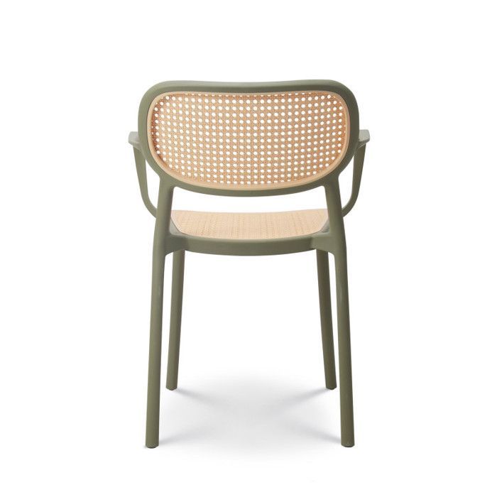 Silla de comedor verde de estilo vintage con reposabrazos.