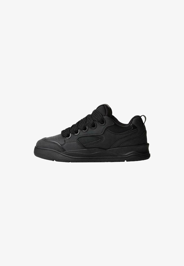 Bershka sneakers - zwart