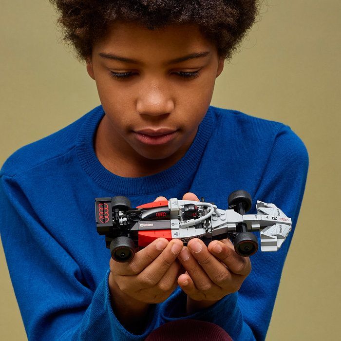 LEGO Speed Champions 77259 Voiture de Course Audi Revolut F1 Team R26 - Jouet dès 10 ans