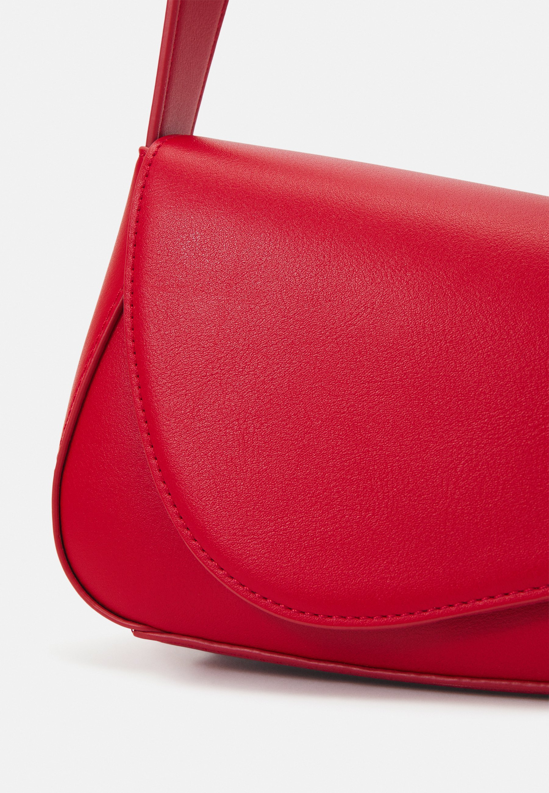 Torbica za par i nepar - crvena
