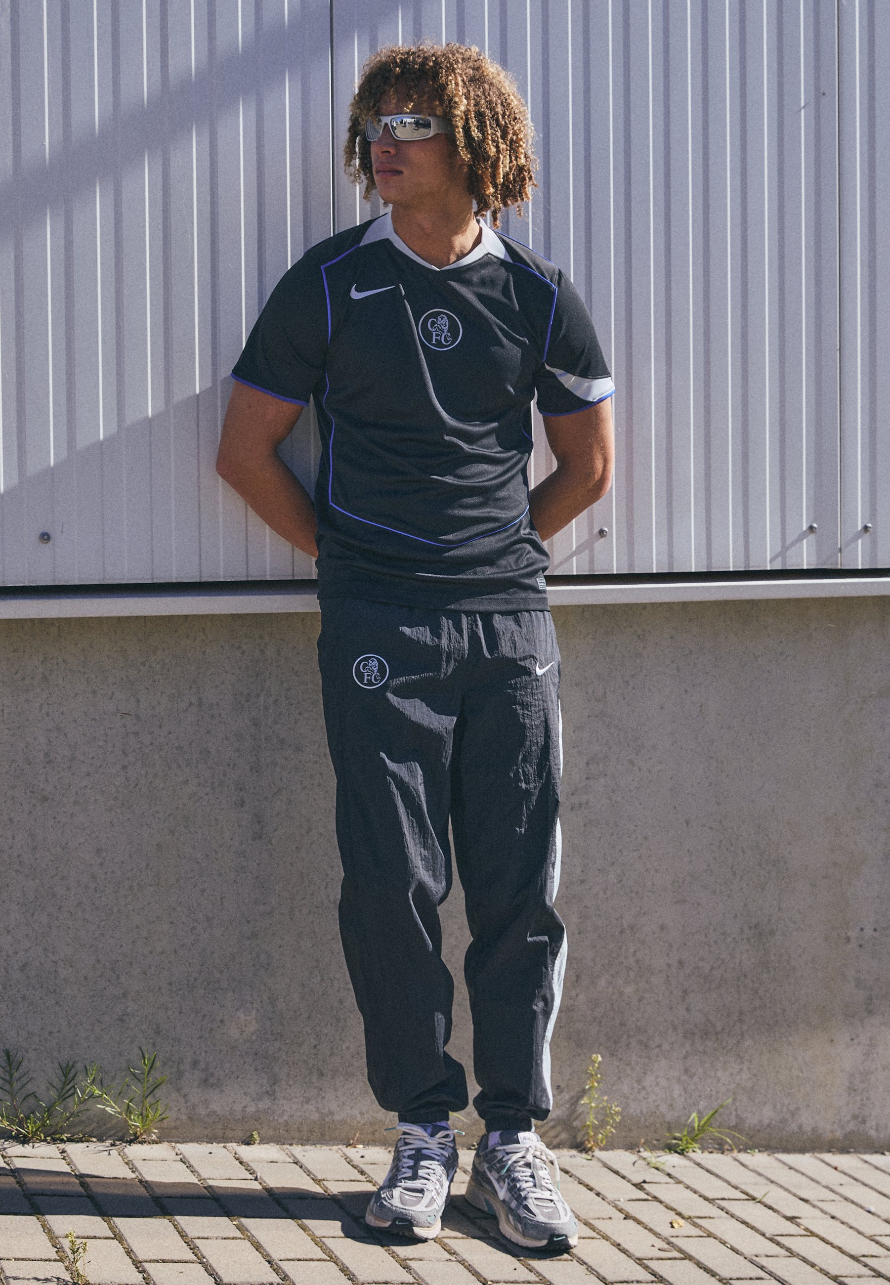 Pantaloni da gara Nike Performance Chelsea FC - Abbigliamento da club - nero/argento campo